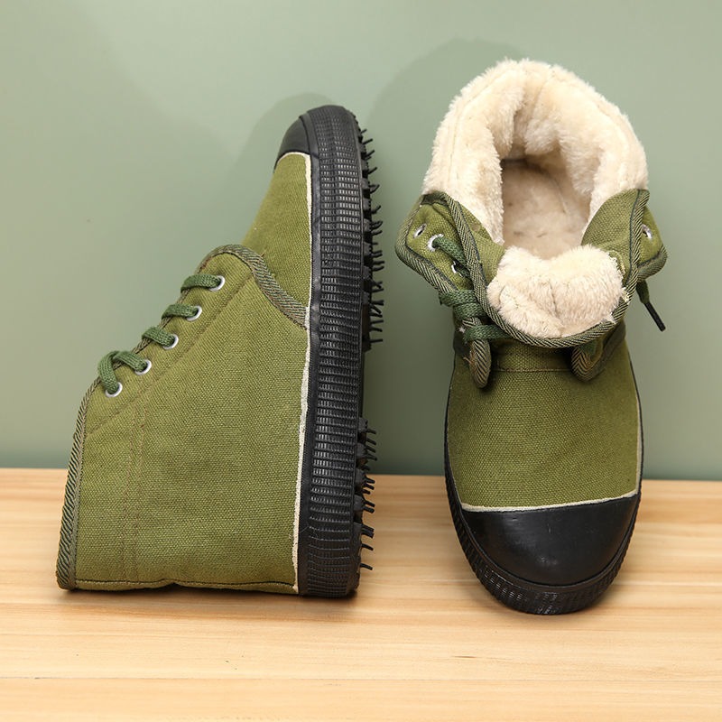 High-top wear-resistant Chinese shoes
